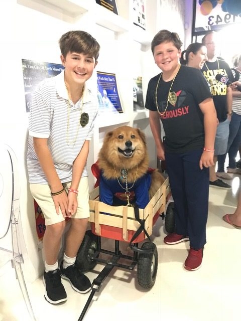 Heroes Hangout Event | Ale Ramos Therapy Animals