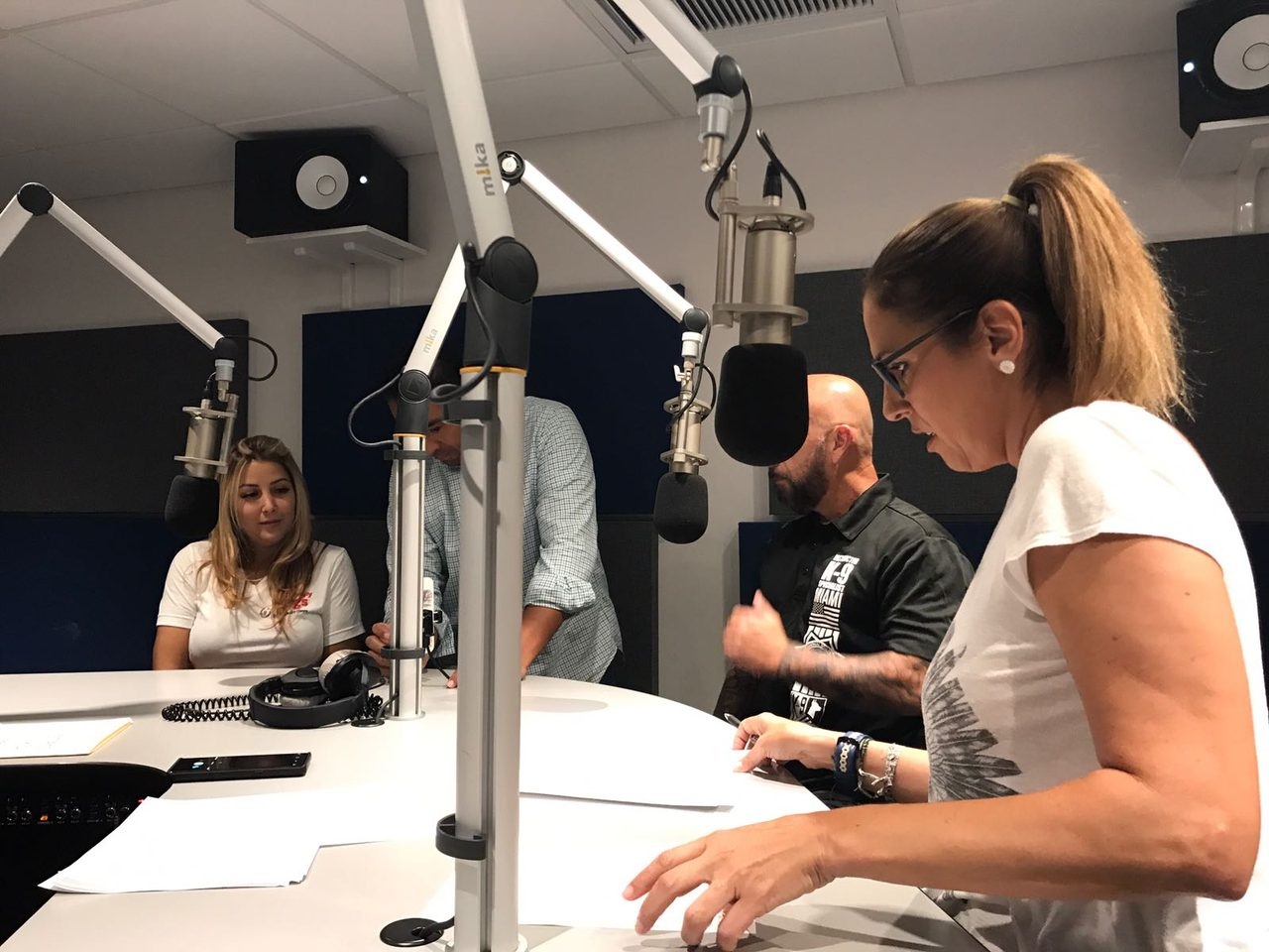 Interview - Actualidad Radio - Animales 360 - 1040 AM | Ale Ramos Therapy Animals