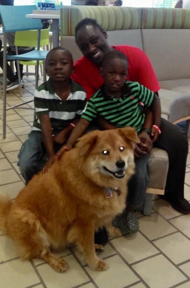 Ronald McDonald visit by Colombia Red Cross | Ale Ramos Therapy Animals