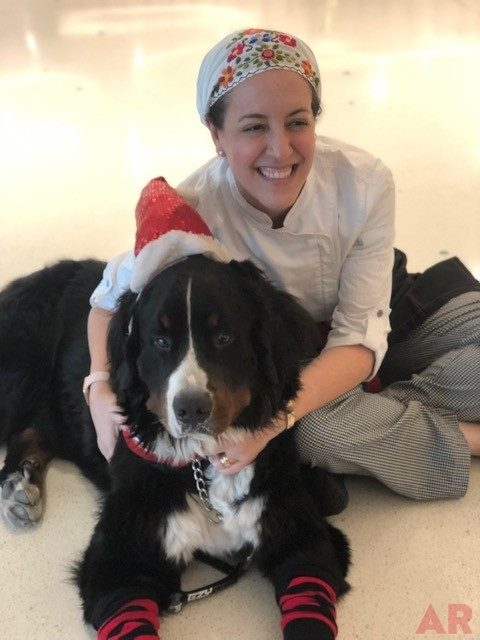 Santa Paws at Nicklaus Children’s Hospital | Ale Ramos Therapy Animals