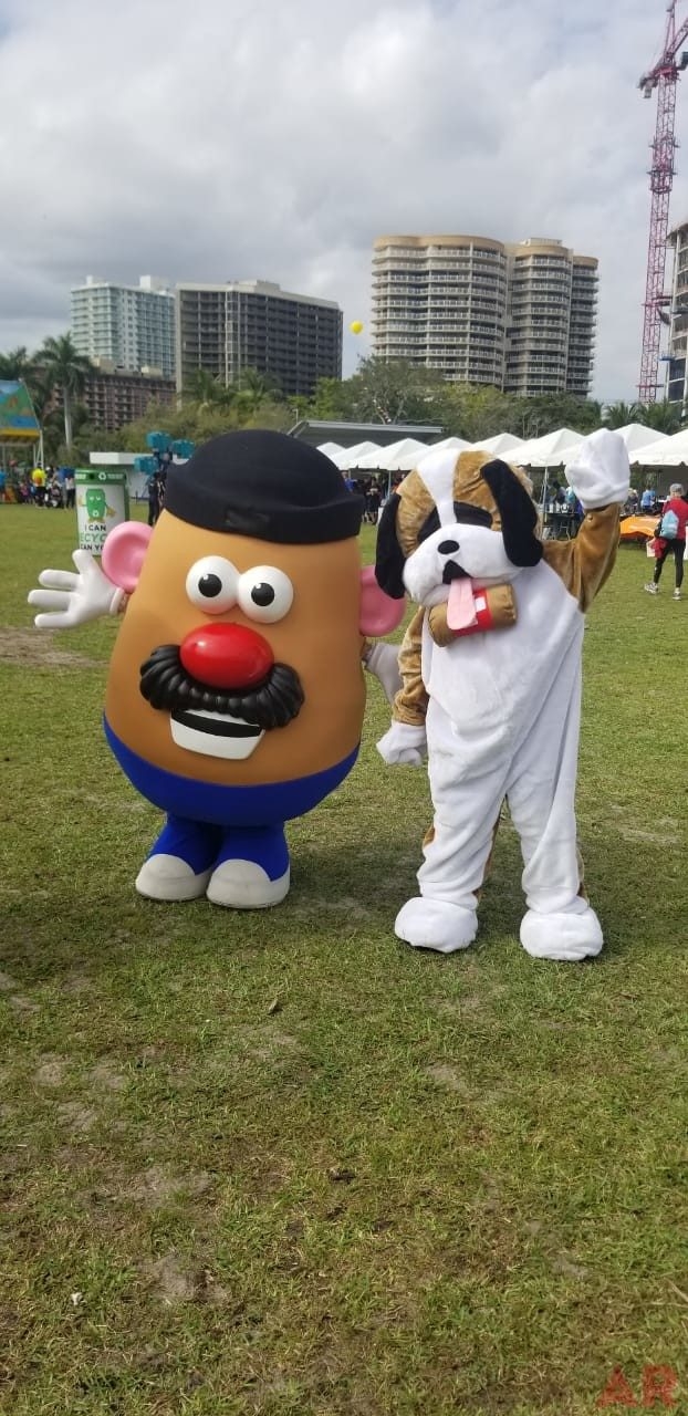 Super Duper Fun Day by Nicklaus Children’s Hospital | Ale Ramos Therapy Animals