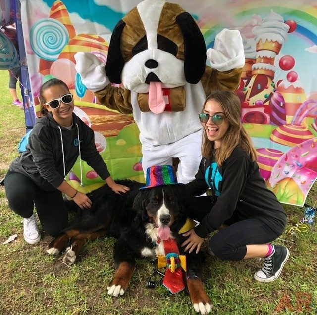 Super Duper Fun Day by Nicklaus Children’s Hospital | Ale Ramos Therapy Animals