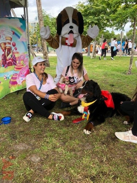 Super Duper Fun Day by Nicklaus Children’s Hospital | Ale Ramos Therapy Animals