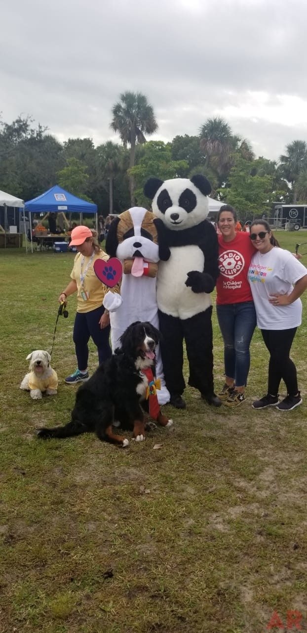 Super Duper Fun Day by Nicklaus Children’s Hospital | Ale Ramos Therapy Animals