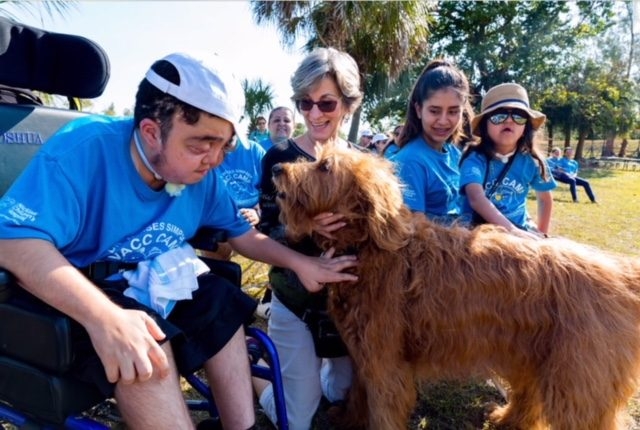 VACC Camp by Nicklaus Children’s Hospital | Ale Ramos Therapy Animals