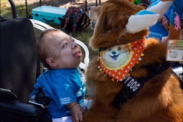 VACC Camp by Nicklaus Children’s Hospital | Ale Ramos Therapy Animals
