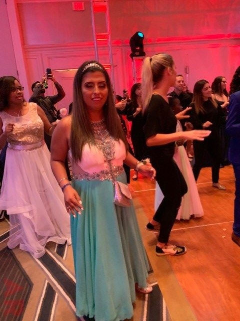 6th Annual Carlin Prom Night by Nicklaus Children’s Hospital | Ale Ramos Therapy Animals