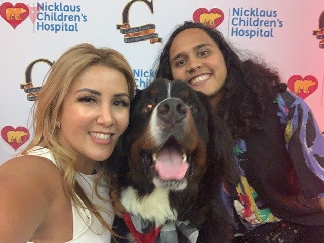 6th Annual Carlin Prom Night by Nicklaus Children’s Hospital | Ale Ramos Therapy Animals