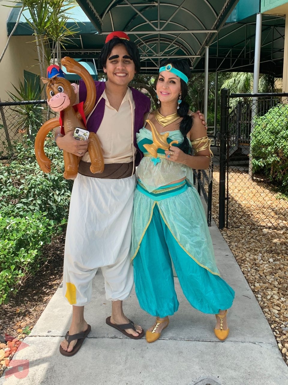 Camp Roaring Sun by Nicklaus Children’s Hospital | Ale Ramos Therapy Animals
