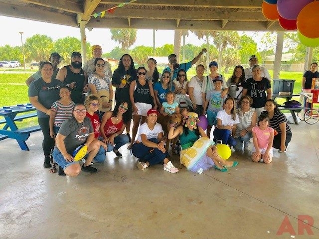 Carnival Day at his house Children’s Home | Ale Ramos Therapy Animals