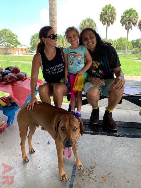 Carnival Day at his house Children’s Home | Ale Ramos Therapy Animals