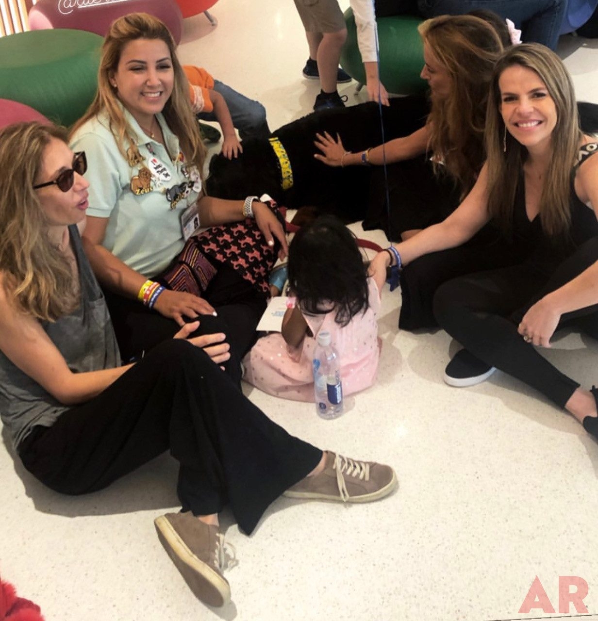 Christmas in July | Ale Ramos Therapy Animals