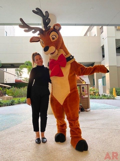 Festival of Light Ceremony by Nicklaus Children’s Hospital | Ale Ramos Therapy Animals