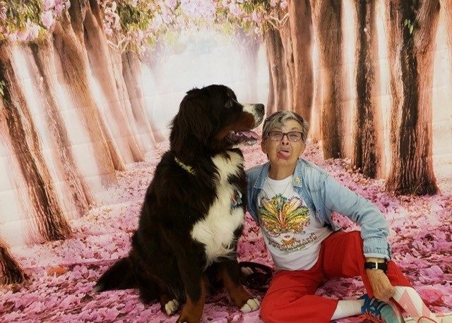 Mothers Day Celebration at Nicklaus Children’s Hospital | Ale Ramos Therapy Animals