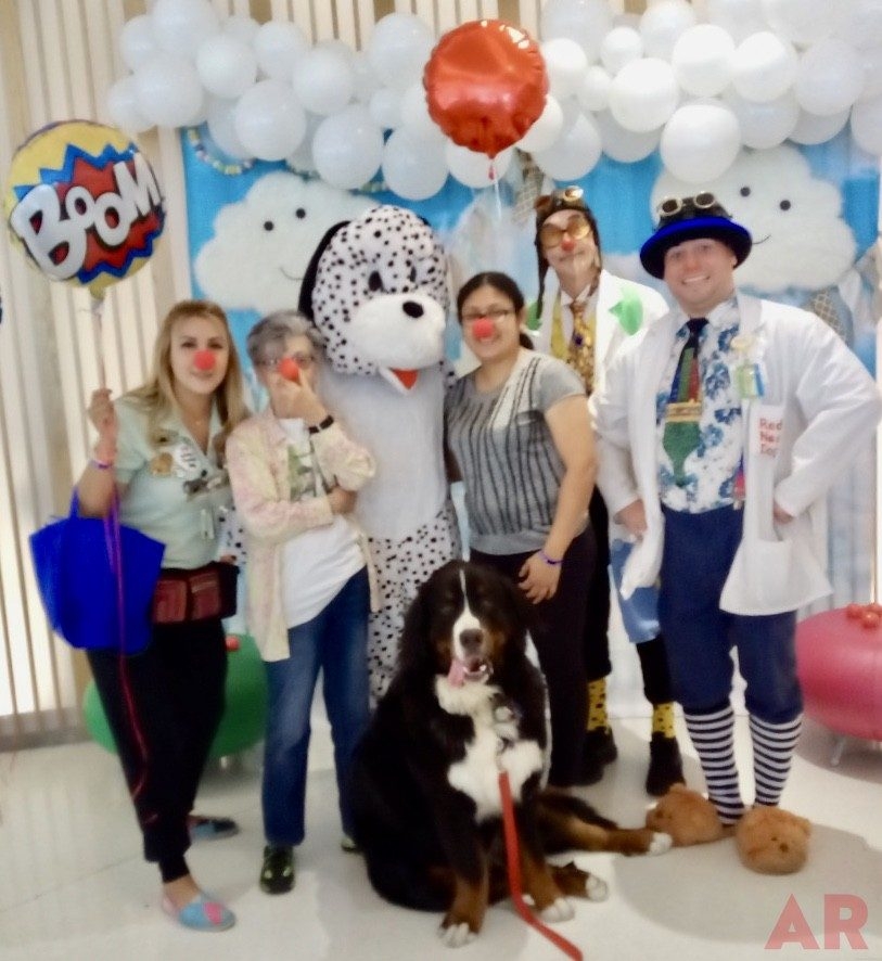 Red Nose Day celebration at Nicklaus Children’s Hospital | Ale Ramos Therapy Animals