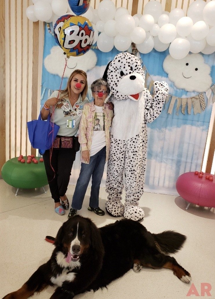 Red Nose Day celebration at Nicklaus Children’s Hospital | Ale Ramos Therapy Animals