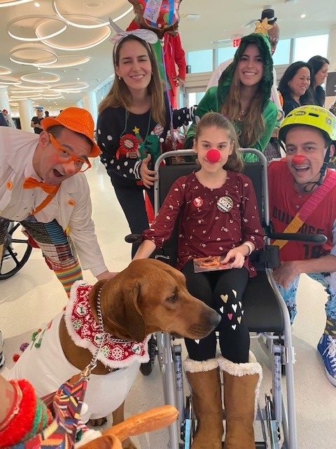 Santa Paws | Ale Ramos Therapy Animals