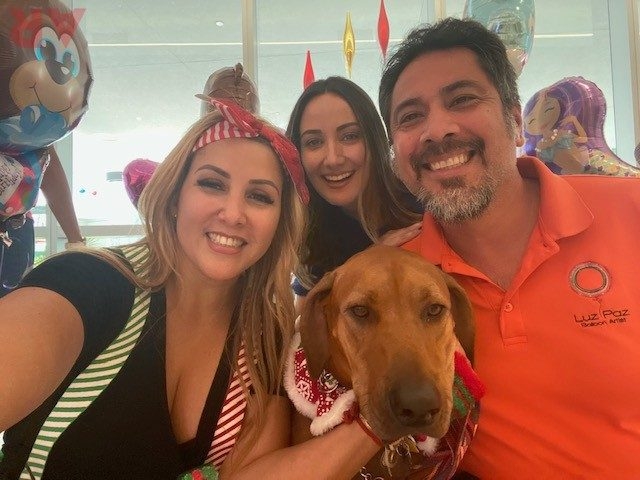 Santa Paws | Ale Ramos Therapy Animals