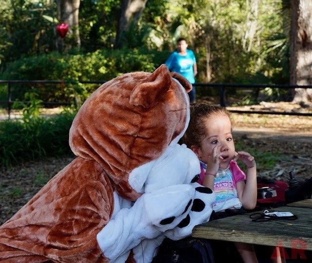 VACC Camp by Nicklaus Children’s Hospital | Ale Ramos Therapy Animals
