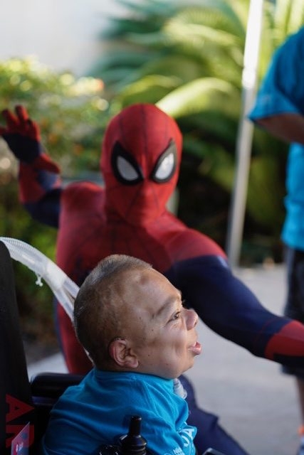 VACC Camp by Nicklaus Children’s Hospital | Ale Ramos Therapy Animals