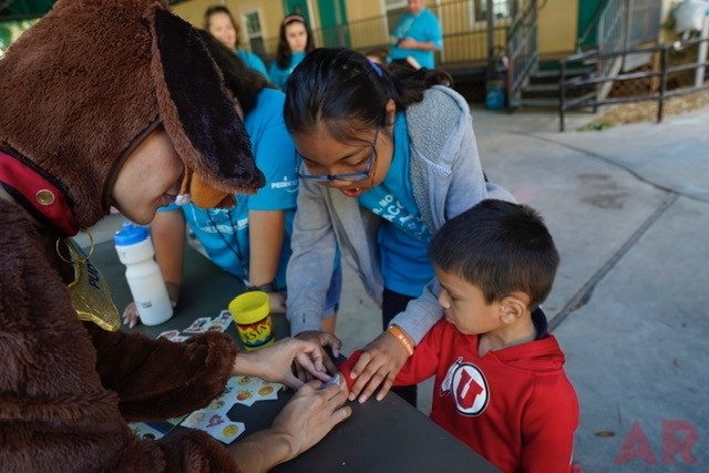 VACC Camp by Nicklaus Children’s Hospital | Ale Ramos Therapy Animals