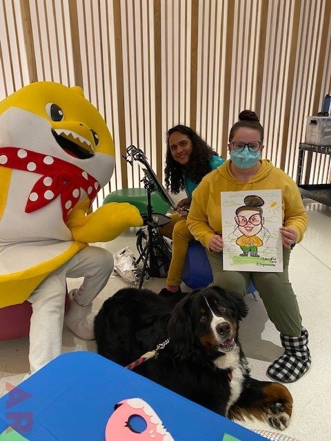 Baby Shark event at Nicklaus Children’s Hospital | Ale Ramos Therapy Animals