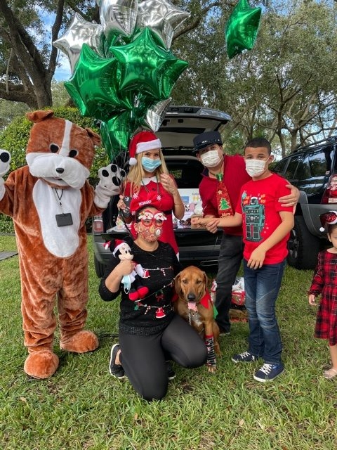 Genes Foundation event | Ale Ramos Therapy Animals