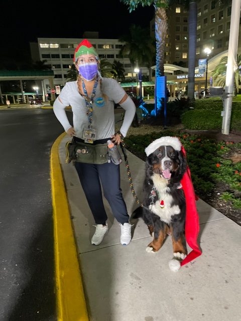 Mercy Hospital visit | Ale Ramos Therapy Animals