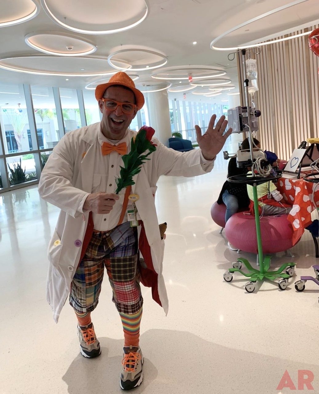 Valentine Celebration at Nicklaus Children’s Hospital Foundation | Ale Ramos Therapy Animals