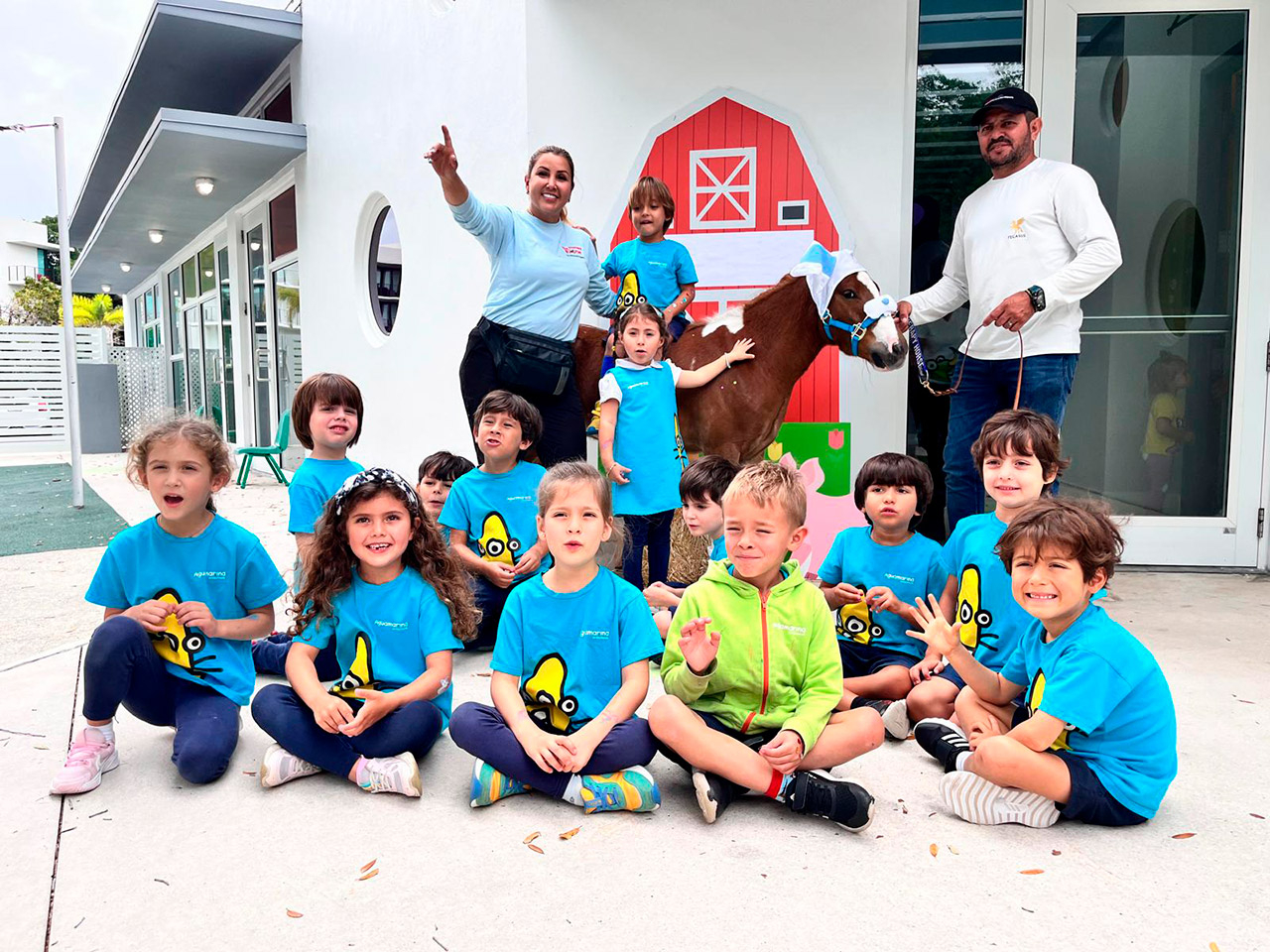 Aguamarina School visit by Pegasus - April 4, 2025 | Ale Ramos Therapy Animals