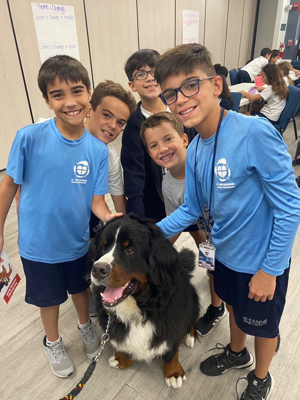  May 31, 2022 | Ale Ramos Therapy Animals