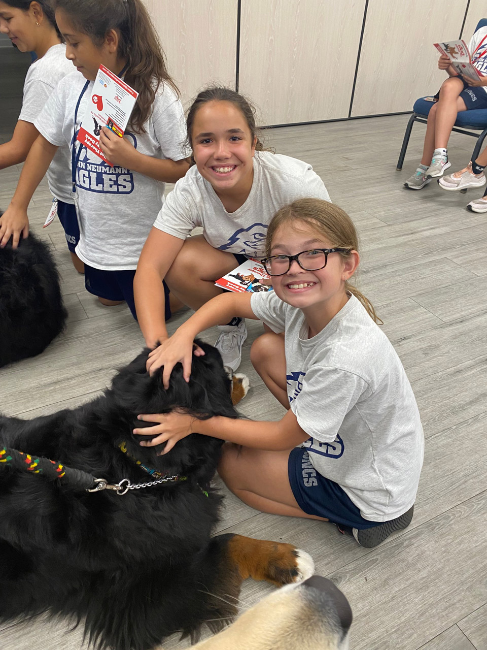  May 31, 2022 | Ale Ramos Therapy Animals