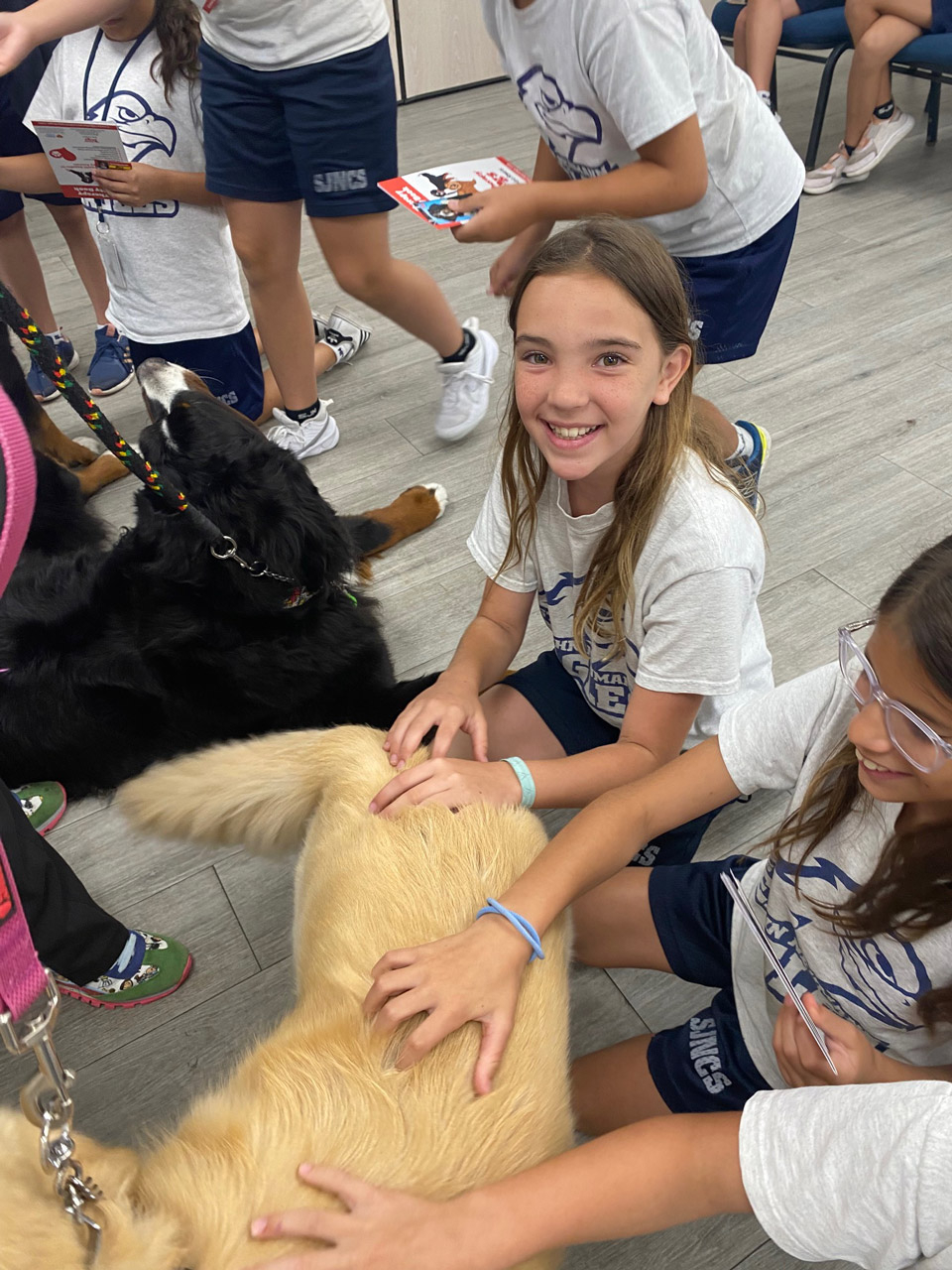  May 31, 2022 | Ale Ramos Therapy Animals