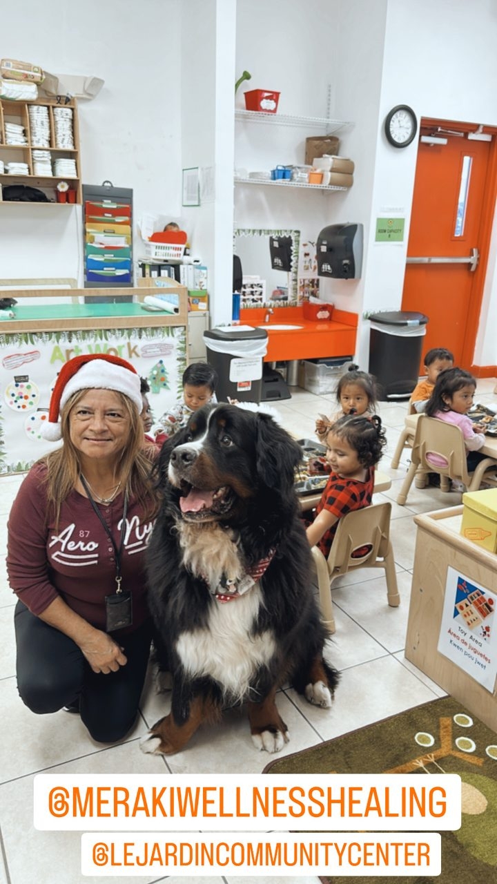 Christmas Donation at Le Jardin by Meraki Wellness | Ale Ramos Therapy Animals