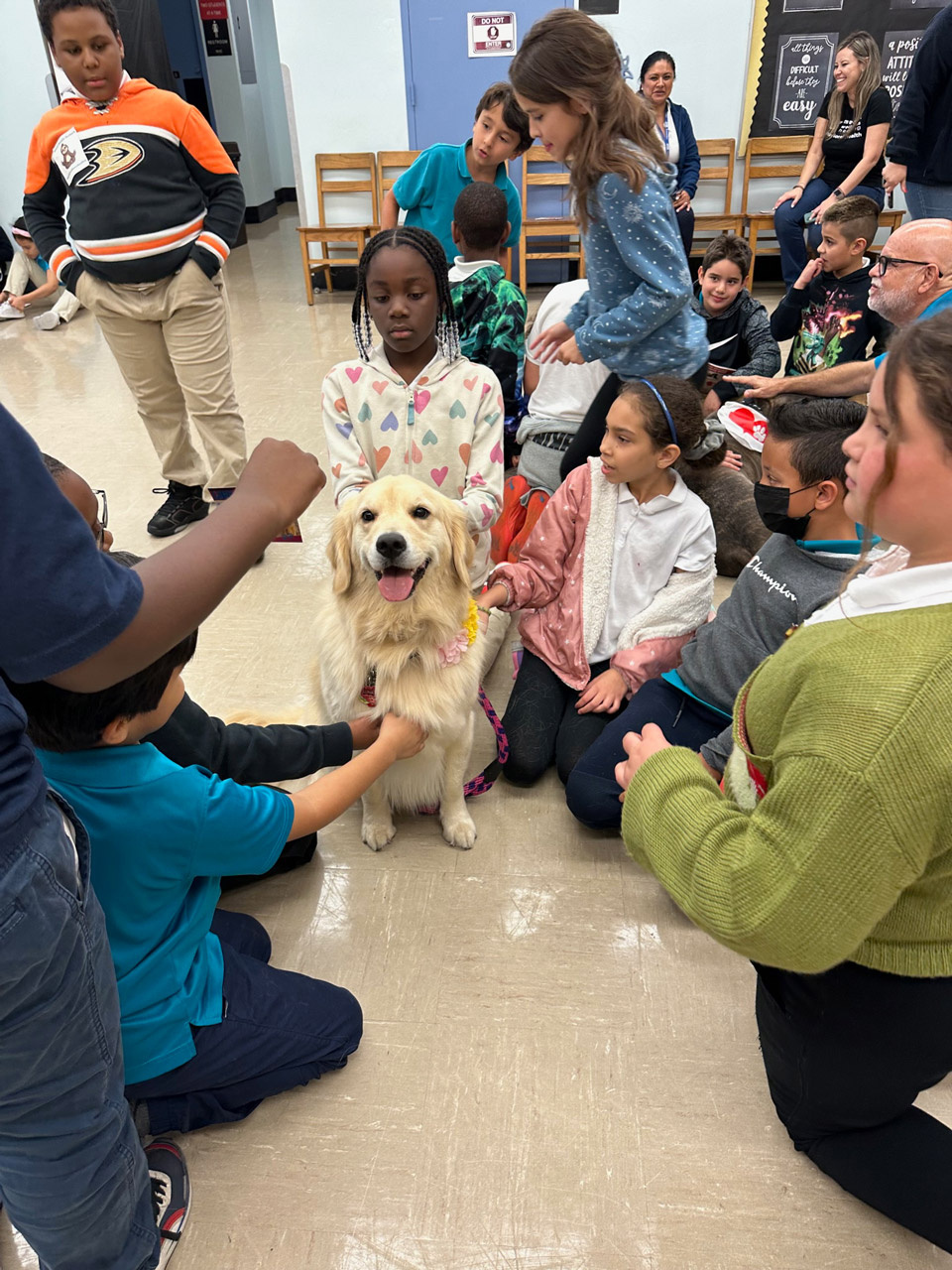  March 28, 2023 | Ale Ramos Therapy Animals