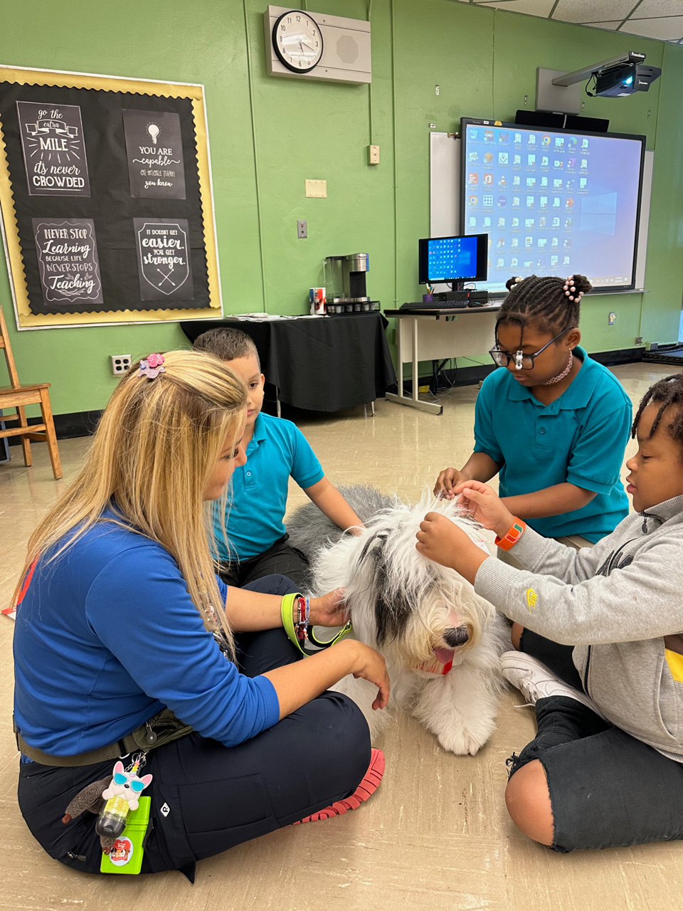  March 28, 2023 | Ale Ramos Therapy Animals