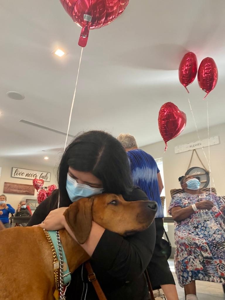 Elder Care “Salmo 23”Valentine Event | Ale Ramos Therapy Animals