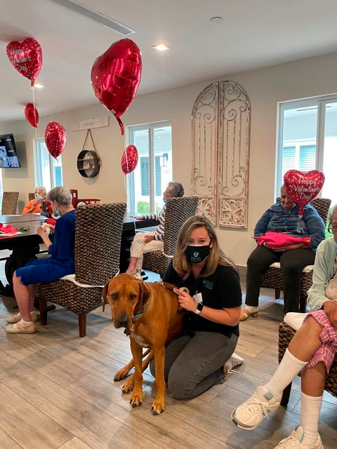Elder Care “Salmo 23”Valentine Event | Ale Ramos Therapy Animals