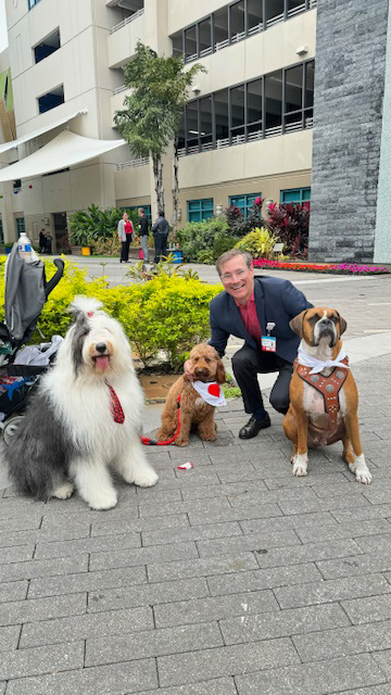 Heart Reunion Family at Nicklaus Children’s Hospital - February 19, 2024 | Ale Ramos Therapy Animals