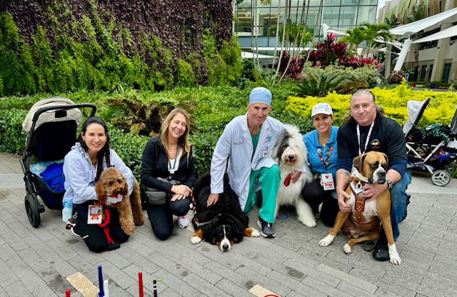 Heart Reunion Family at Nicklaus Children’s Hospital - February 19, 2024 | Ale Ramos Therapy Animals