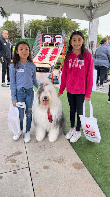 Heart Reunion Family at Nicklaus Children’s Hospital - February 19, 2024 | Ale Ramos Therapy Animals