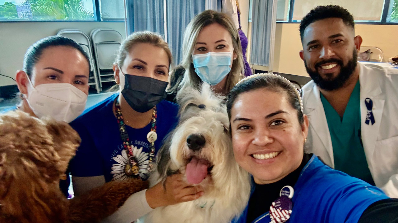  Nov 14, 2023 | Ale Ramos Therapy Animals