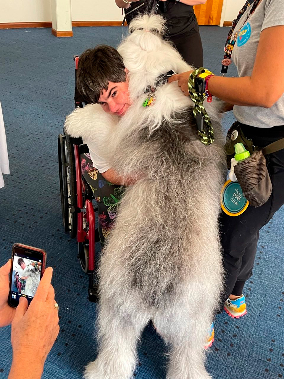 Marian Center visit by Thor | Ale Ramos Therapy Animals