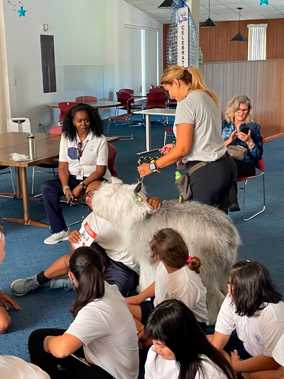 Marian Center visit by Thor | Ale Ramos Therapy Animals