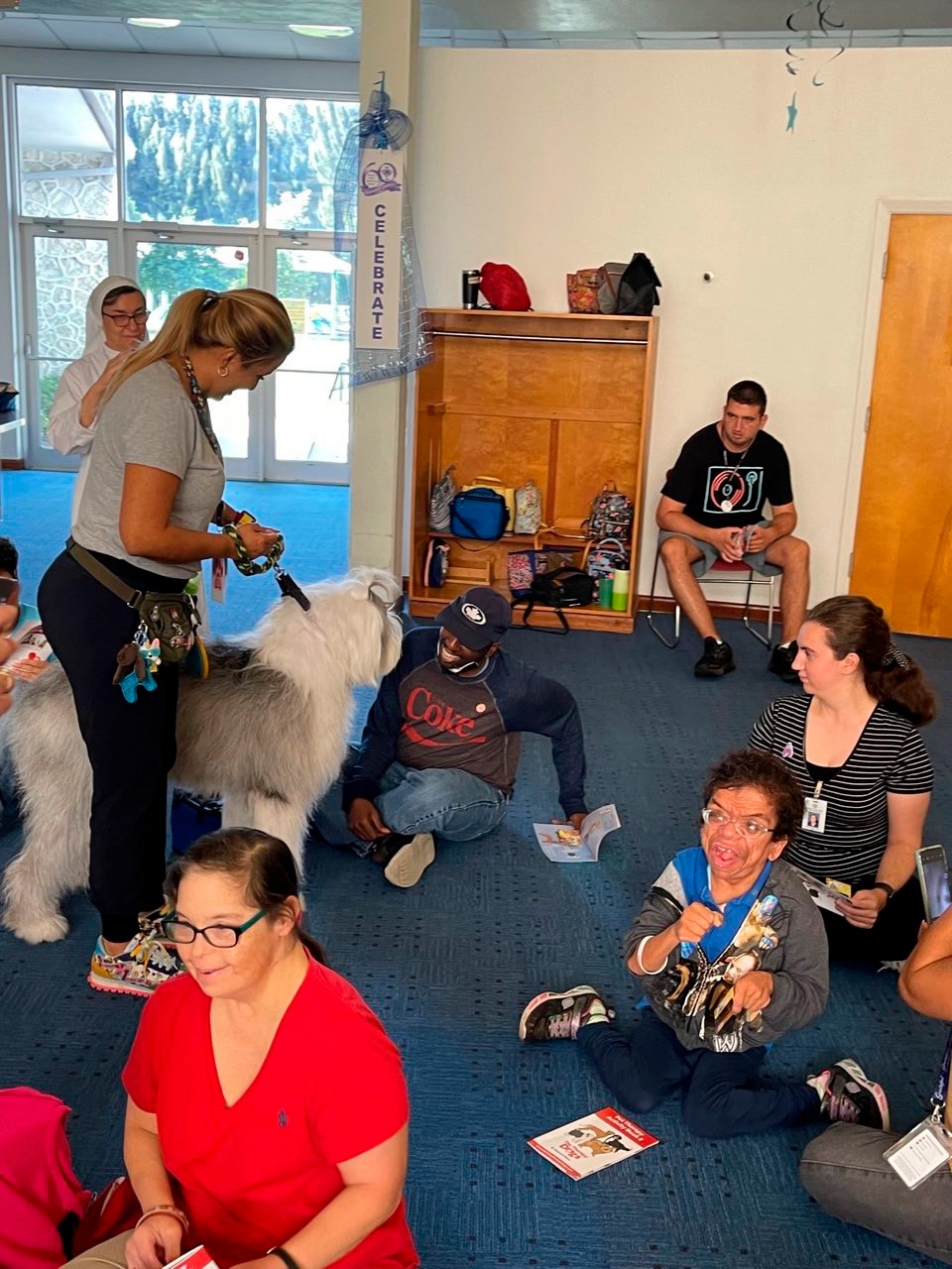 Marian Center visit by Thor | Ale Ramos Therapy Animals
