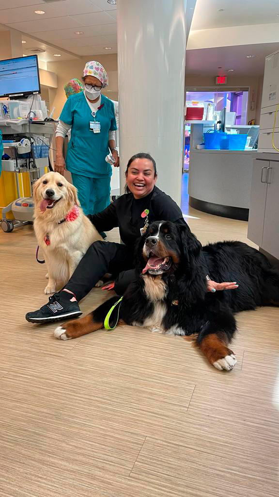 April 27, 2023 | Ale Ramos Therapy Animals