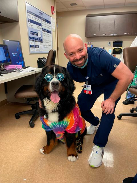 Nurse Week Celebration at Mercy Hospital | Ale Ramos Therapy Animals