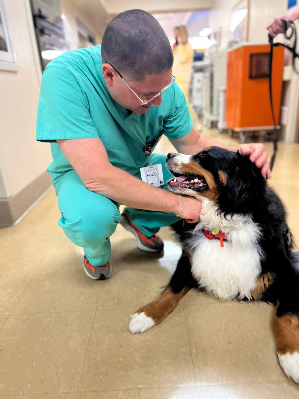  May 12, 2022 | Ale Ramos Therapy Animals