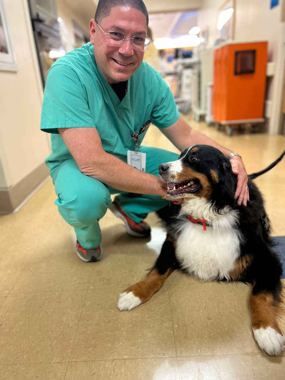  May 12, 2022 | Ale Ramos Therapy Animals