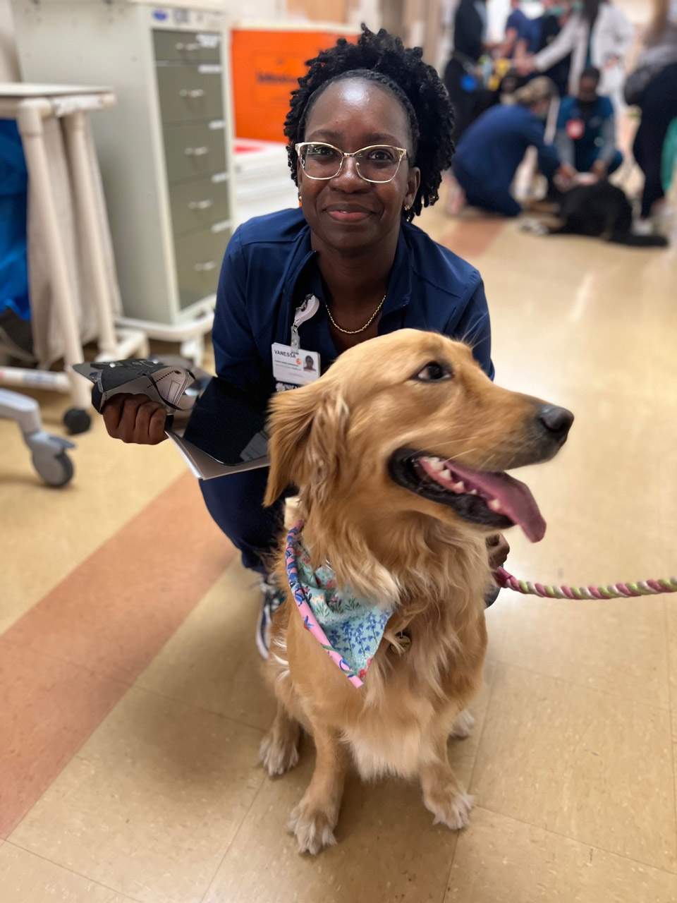  May 12, 2022 | Ale Ramos Therapy Animals